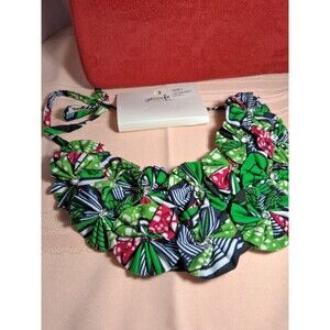 Beautiful fabric Bibb Necklace By Jennifer & Company in Green.